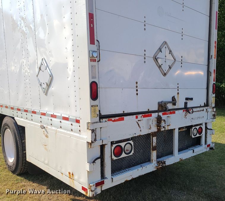 image for item MJ9295 2009 International 4300 DuraStar  box truck