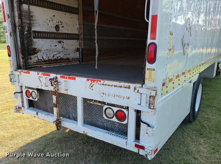 image for item MJ9295 2009 International 4300 DuraStar  box truck