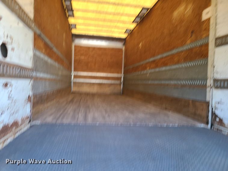 image for item MJ9295 2009 International 4300 DuraStar  box truck