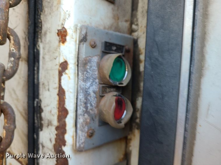 image for item MJ9295 2009 International 4300 DuraStar  box truck