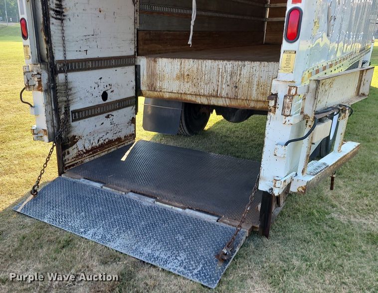 image for item MJ9295 2009 International 4300 DuraStar  box truck