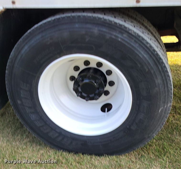 image for item MJ9295 2009 International 4300 DuraStar  box truck