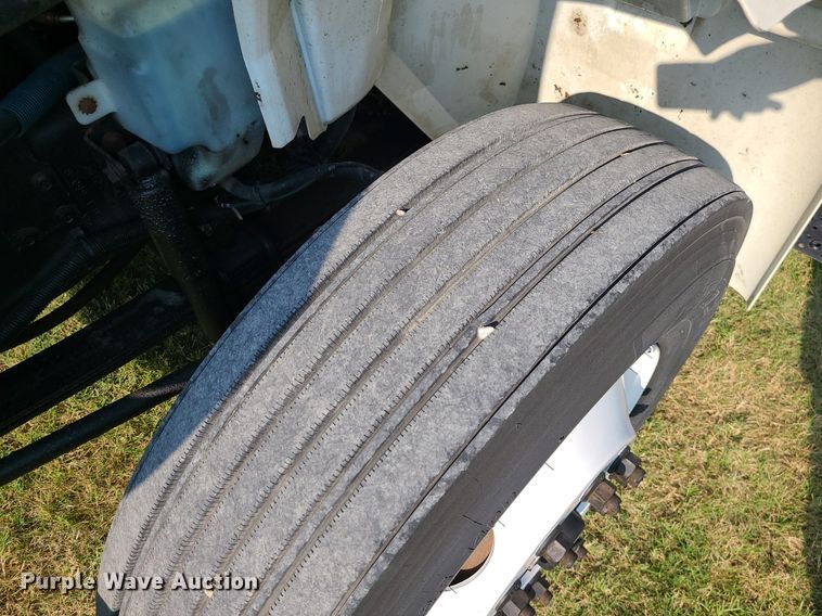 image for item MJ9295 2009 International 4300 DuraStar  box truck