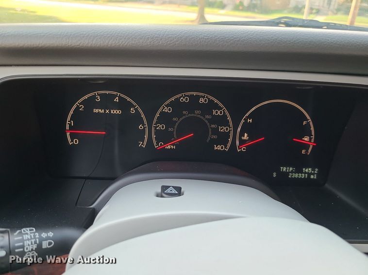 image for item MJ9296 2004 Lincoln Navigator  SUV