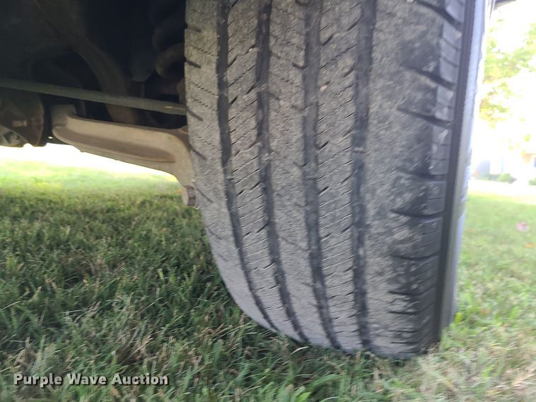 image for item MJ9296 2004 Lincoln Navigator  SUV