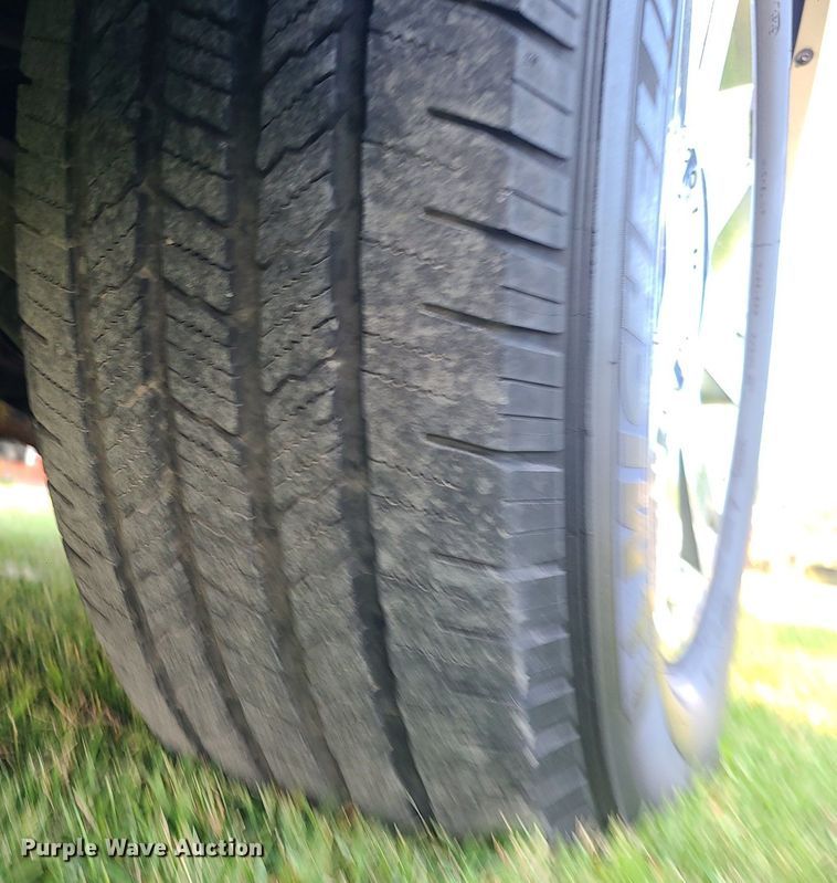 image for item MJ9296 2004 Lincoln Navigator  SUV