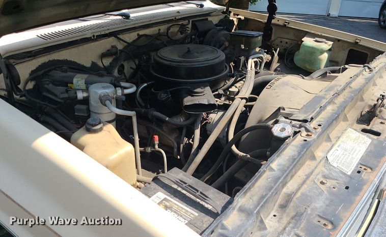 image for item MJ9298 1985 GMC K1500 High Sierra  pickup truck