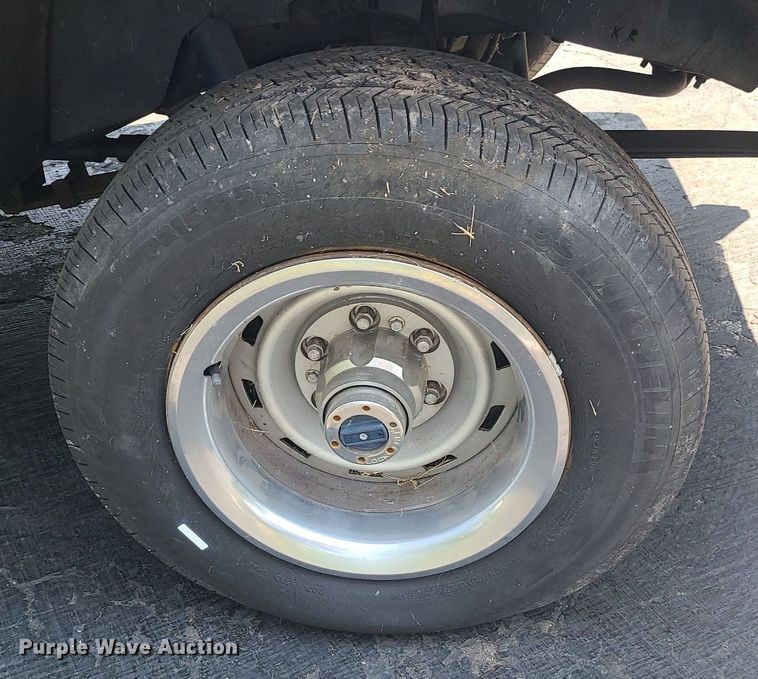 image for item MJ9298 1985 GMC K1500 High Sierra  pickup truck