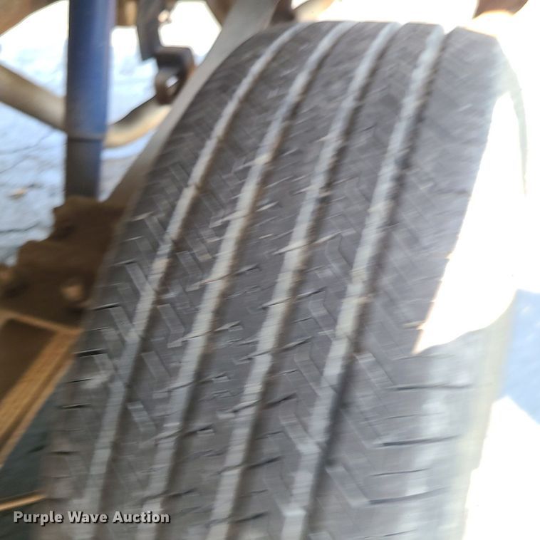 image for item MJ9298 1985 GMC K1500 High Sierra  pickup truck