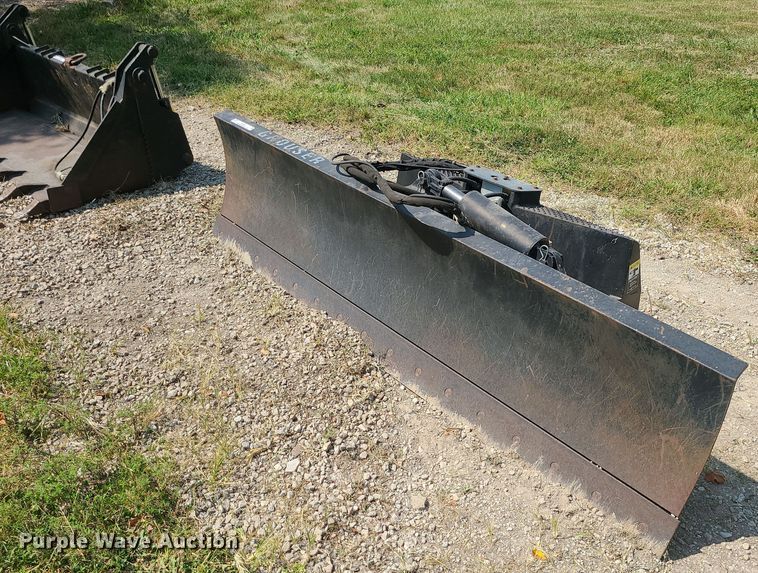 image for item MJ9301 Grouser 1380A5A3 skid steer dozer blade