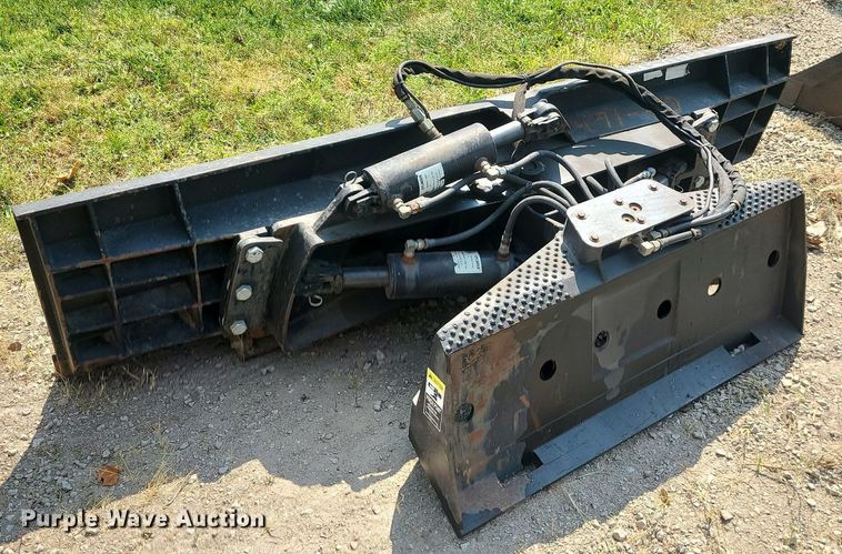 image for item MJ9301 Grouser 1380A5A3 skid steer dozer blade