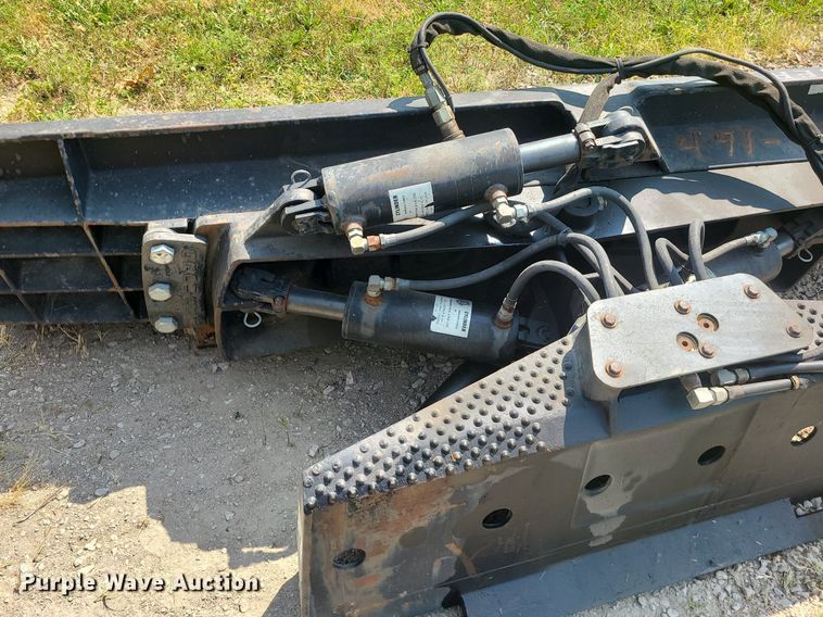 image for item MJ9301 Grouser 1380A5A3 skid steer dozer blade