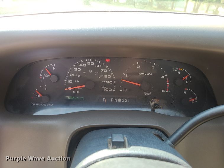 image for item MJ9303 2004 Ford F350 Super Duty  utility bed pickup truck