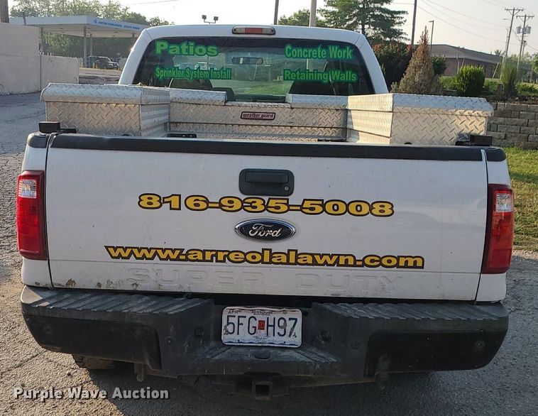 image for item MJ9304 2008 Ford F250 Super Duty XL  SuperCab pickup truck