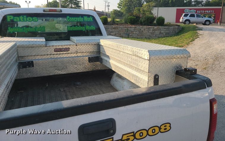 image for item MJ9304 2008 Ford F250 Super Duty XL  SuperCab pickup truck