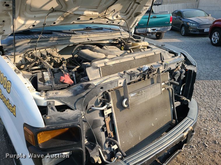 image for item MJ9304 2008 Ford F250 Super Duty XL  SuperCab pickup truck