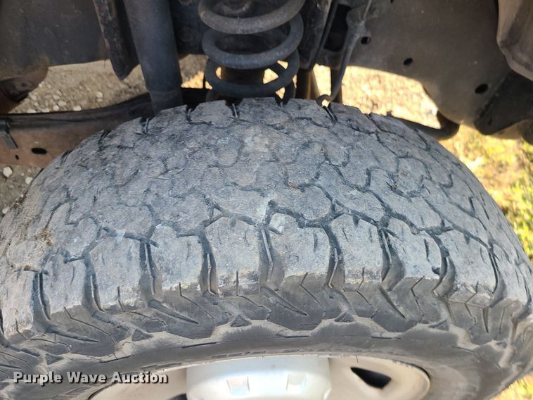 image for item MJ9304 2008 Ford F250 Super Duty XL  SuperCab pickup truck