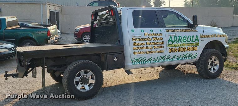 image for item MJ9305 2012 Dodge Ram 2500  Crew Cab flatbed truck