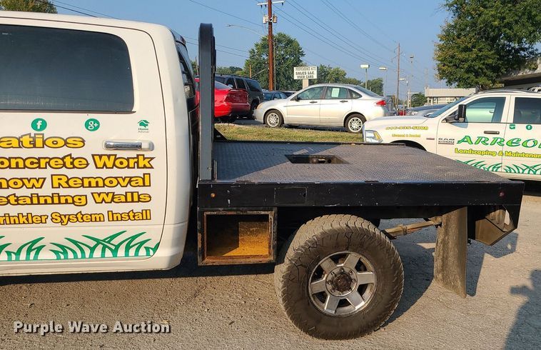image for item MJ9305 2012 Dodge Ram 2500  Crew Cab flatbed truck