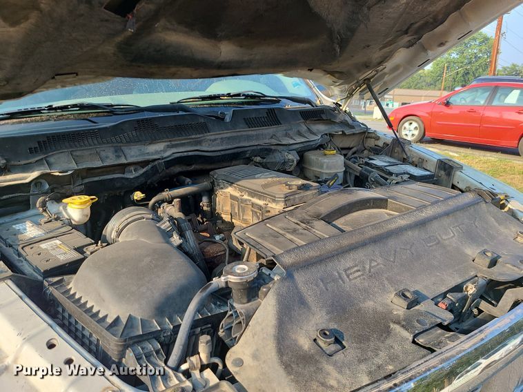 image for item MJ9305 2012 Dodge Ram 2500  Crew Cab flatbed truck