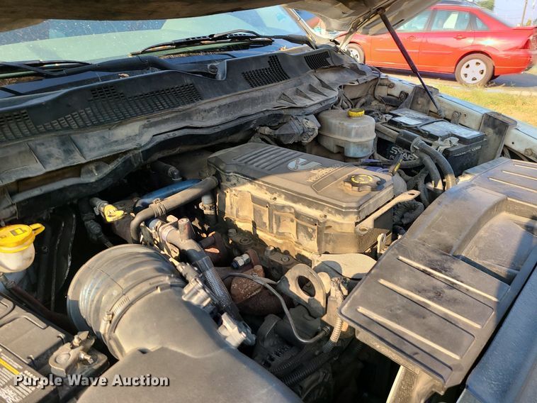 image for item MJ9305 2012 Dodge Ram 2500  Crew Cab flatbed truck