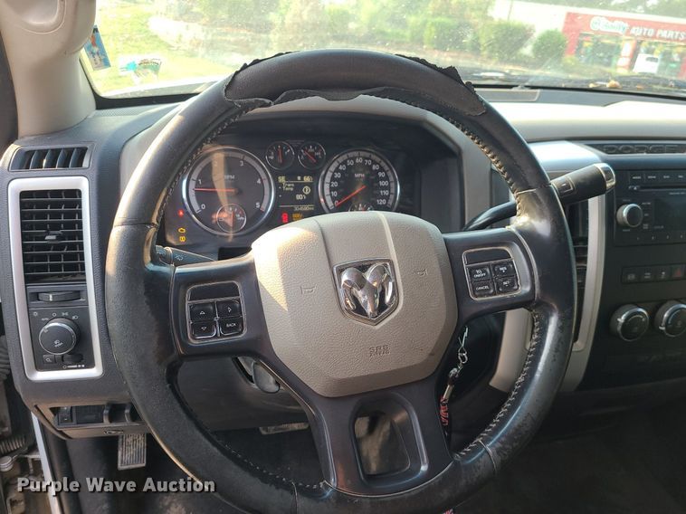 image for item MJ9305 2012 Dodge Ram 2500  Crew Cab flatbed truck