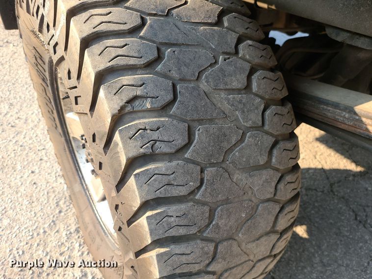 image for item MJ9305 2012 Dodge Ram 2500  Crew Cab flatbed truck