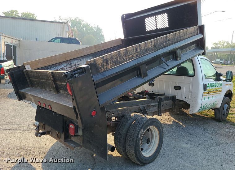 image for item MJ9306 2004 Ford F550 Super Duty  dump truck