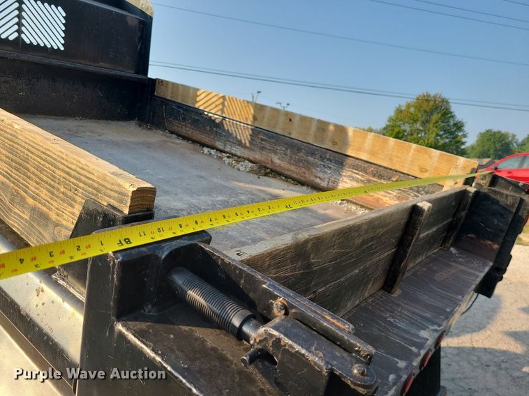 image for item MJ9306 2004 Ford F550 Super Duty  dump truck