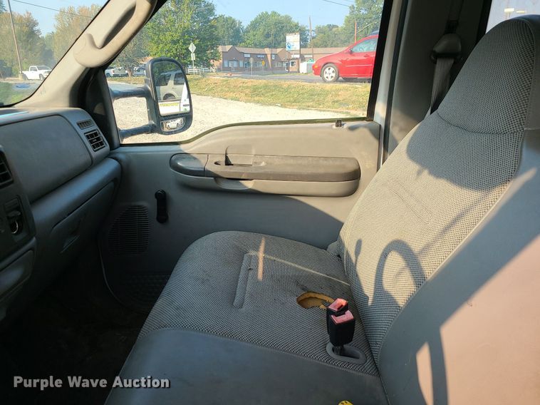 image for item MJ9306 2004 Ford F550 Super Duty  dump truck