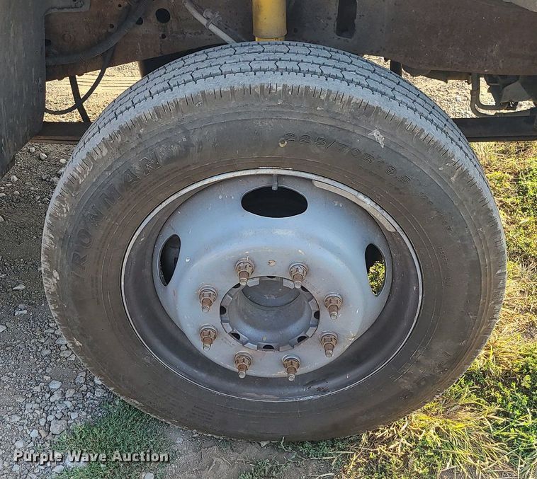 image for item MJ9306 2004 Ford F550 Super Duty  dump truck