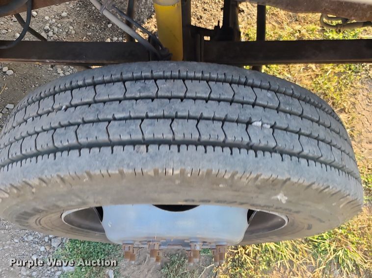 image for item MJ9306 2004 Ford F550 Super Duty  dump truck