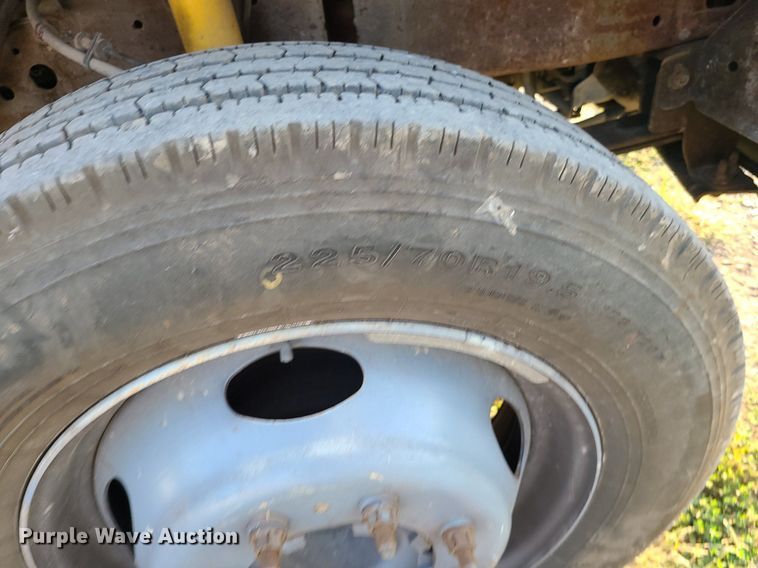 image for item MJ9306 2004 Ford F550 Super Duty  dump truck