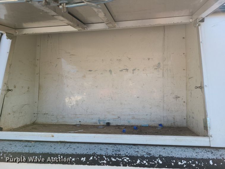 image for item MJ9307 2011 Ford F250 Super Duty XLT  SuperCab utility bed pickup truck