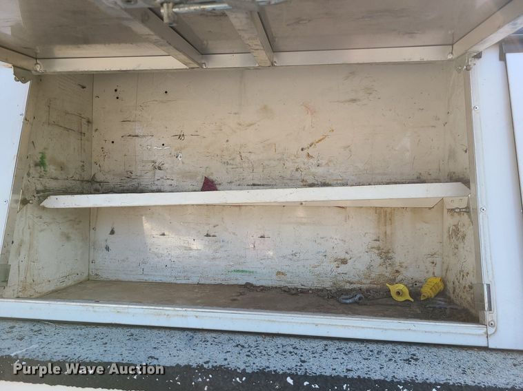 image for item MJ9307 2011 Ford F250 Super Duty XLT  SuperCab utility bed pickup truck