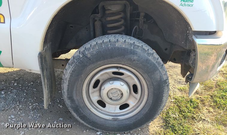 image for item MJ9307 2011 Ford F250 Super Duty XLT  SuperCab utility bed pickup truck