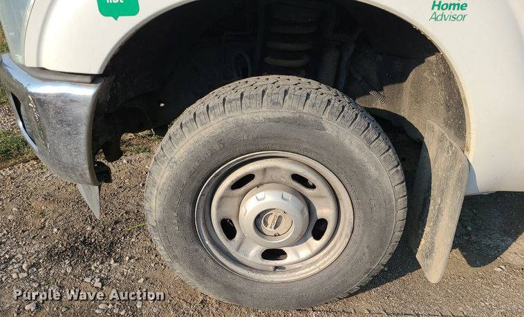 image for item MJ9307 2011 Ford F250 Super Duty XLT  SuperCab utility bed pickup truck