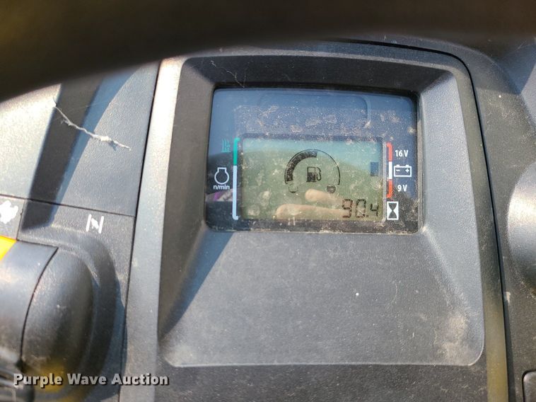 image for item MJ9308 John Deere X380  lawn mower