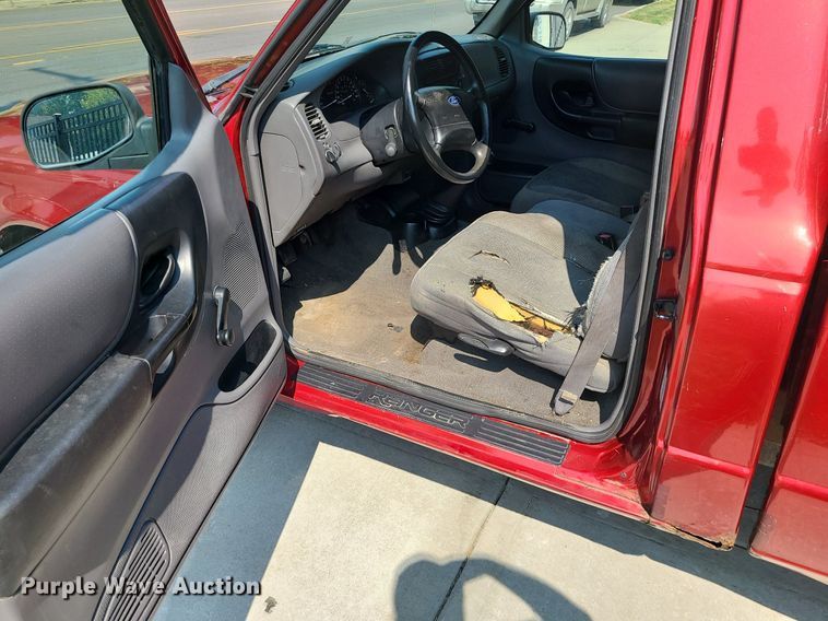 image for item MJ9309 2002 Ford Ranger XLT  pickup truck