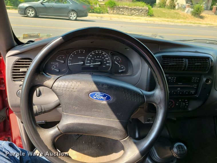 image for item MJ9309 2002 Ford Ranger XLT  pickup truck