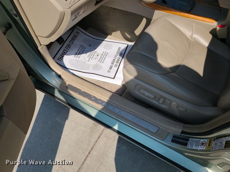 image for item MJ9310 2007 Toyota Avalon XLS  sedan