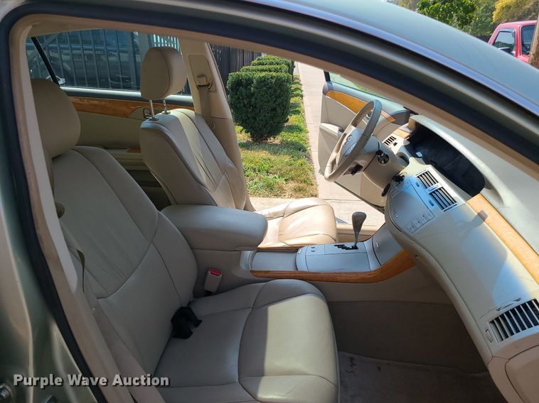 image for item MJ9310 2007 Toyota Avalon XLS  sedan