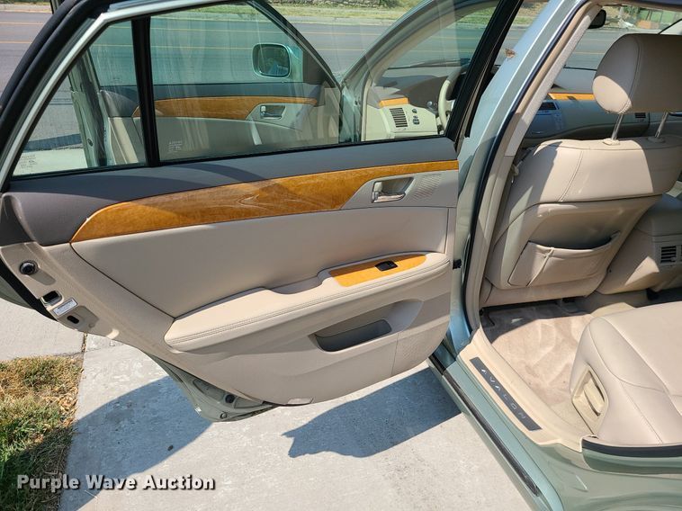 image for item MJ9310 2007 Toyota Avalon XLS  sedan