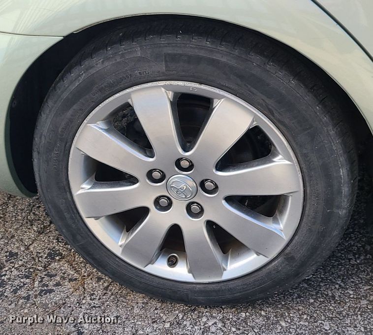 image for item MJ9310 2007 Toyota Avalon XLS  sedan