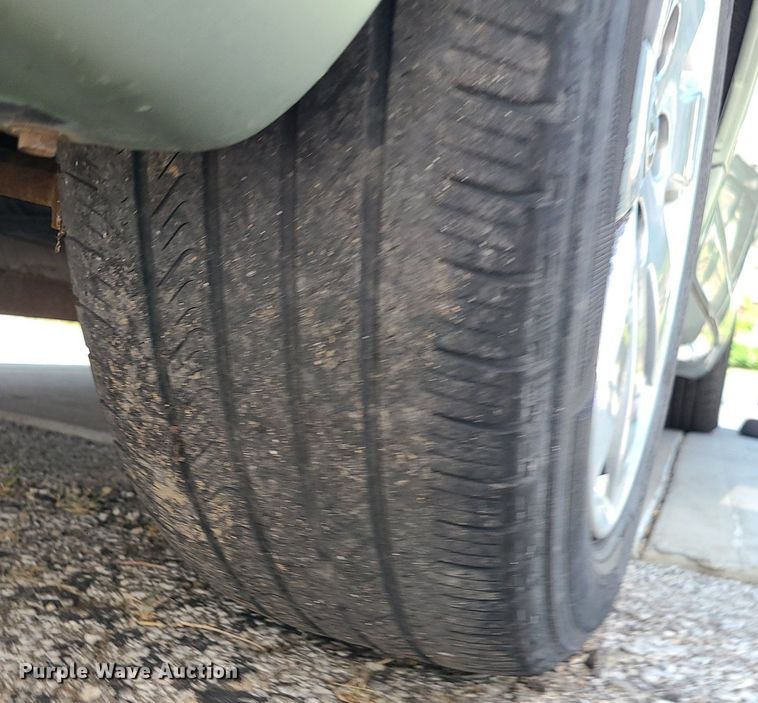 image for item MJ9310 2007 Toyota Avalon XLS  sedan