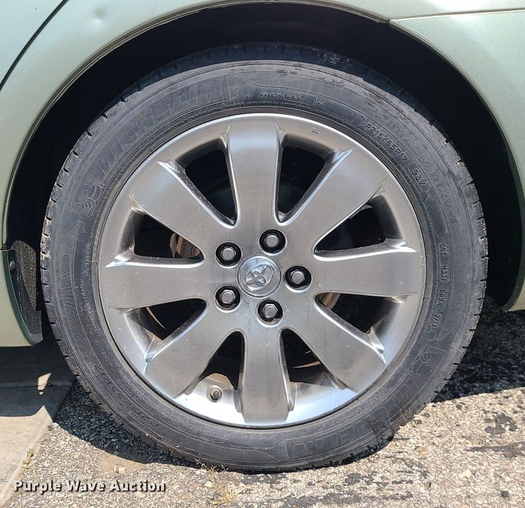 image for item MJ9310 2007 Toyota Avalon XLS  sedan