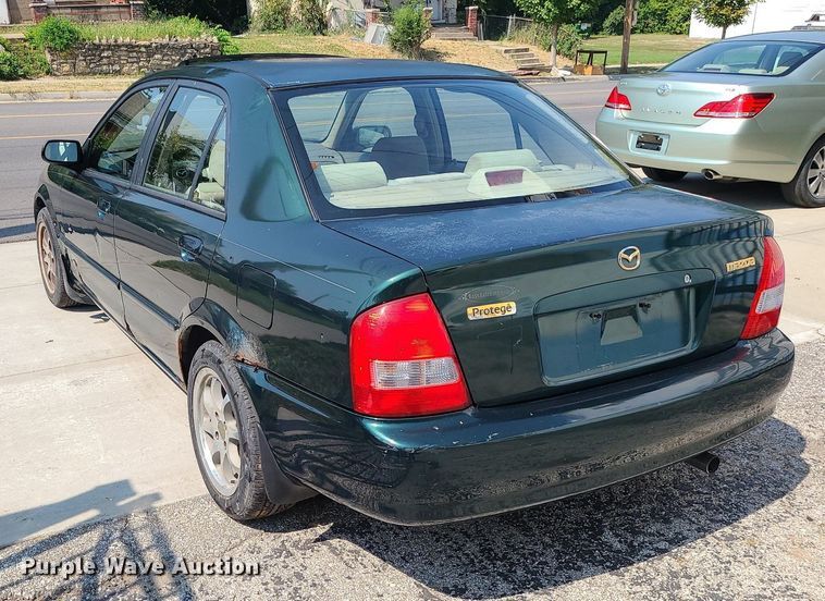 image for item MJ9311 2001 Mazda Protege LX