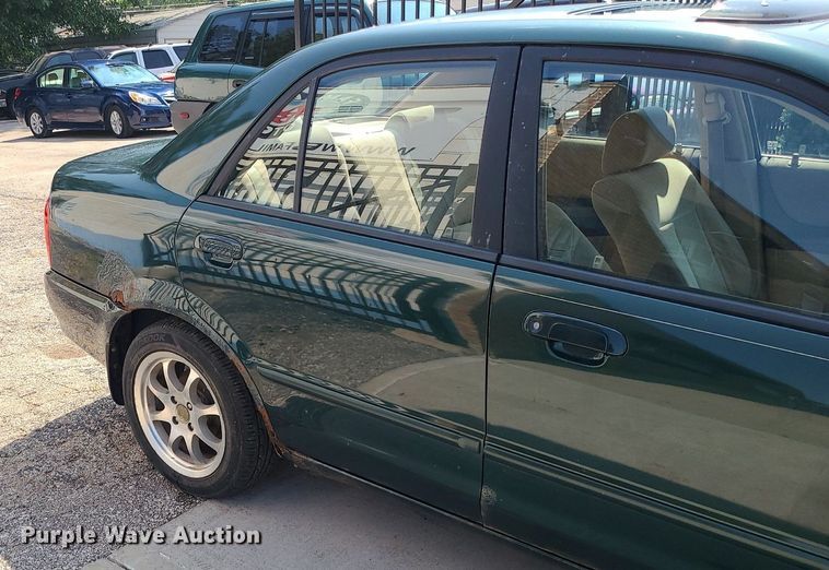 image for item MJ9311 2001 Mazda Protege LX