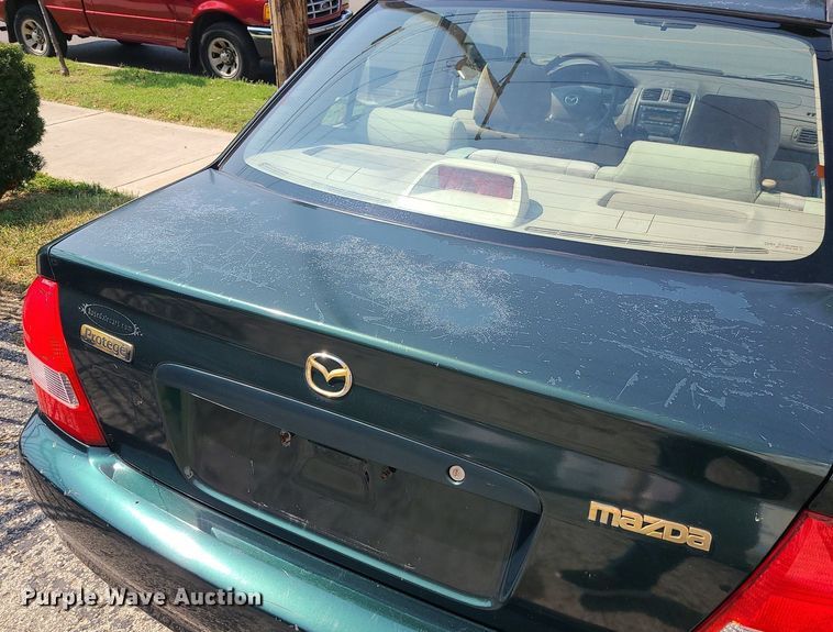 image for item MJ9311 2001 Mazda Protege LX