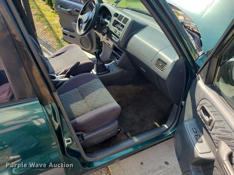 image for item MJ9312 1999 Toyota RAV4  SUV